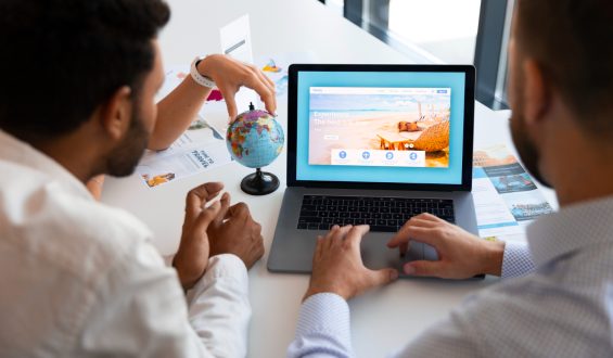 <strong>Services and advantages of a destination management company in Dubai:</strong>